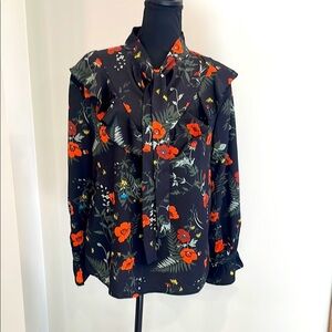 L.N.V Women’s Black floral top size M